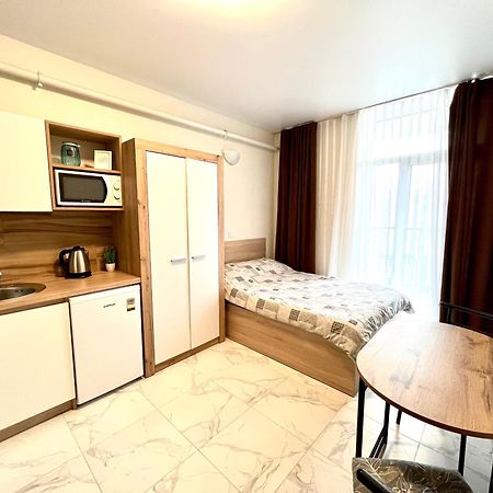 Osapart Hotel In A Complex Semycvit 2 리비프 외부 사진