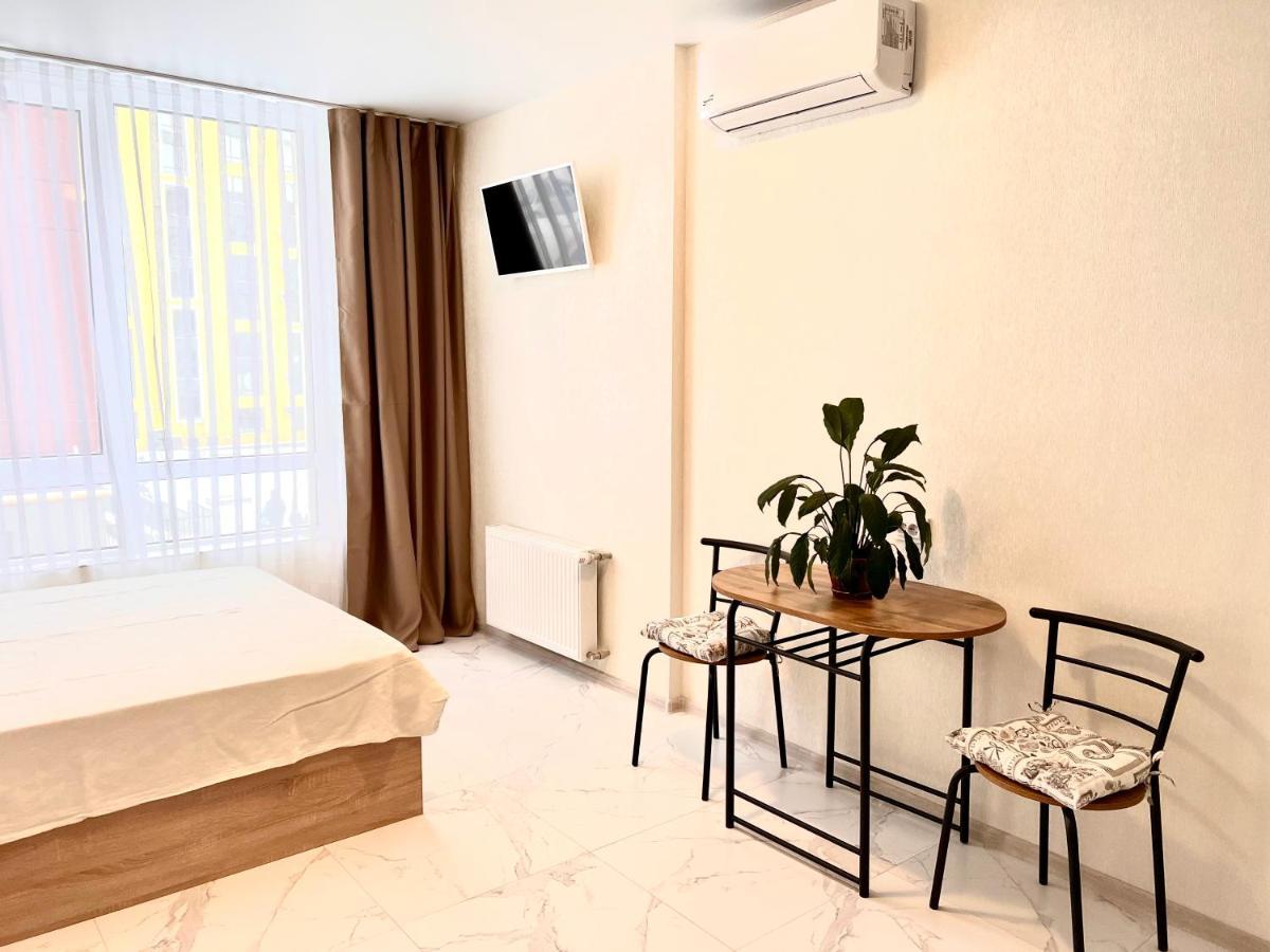 Osapart Hotel In A Complex Semycvit 2 리비프 외부 사진