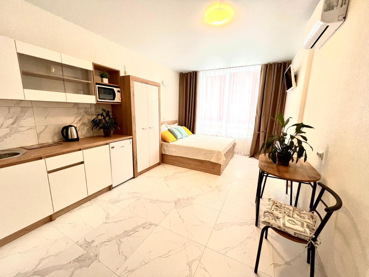 Osapart Hotel In A Complex Semycvit 2 리비프 외부 사진