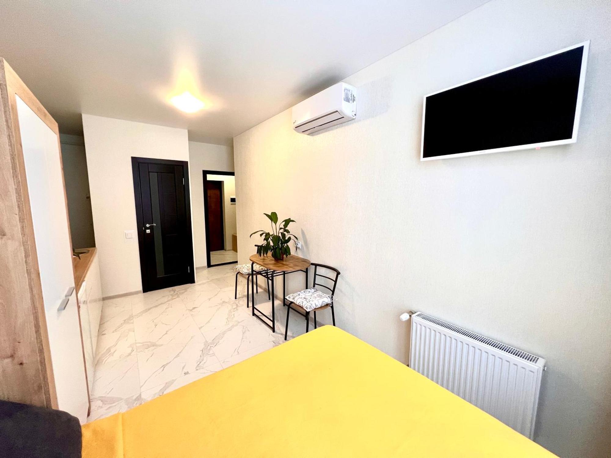 Osapart Hotel In A Complex Semycvit 2 리비프 외부 사진